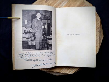 pre title page inside a 1935 copy of De Weg tot Elkander by Trygve Gulbranssen - third book of the trilogy - First Edition