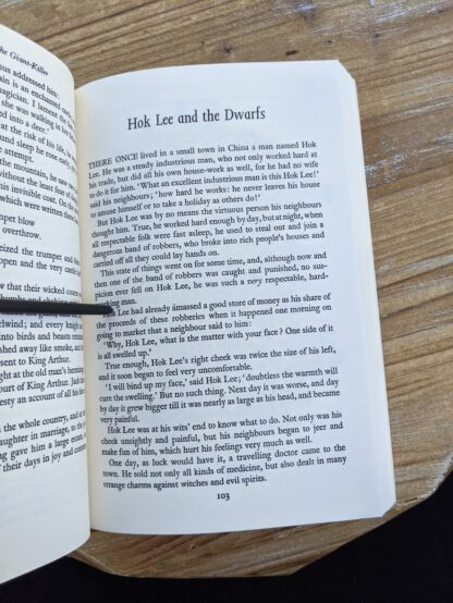 Hok Lee and the Dwarfs - The Rainbow Fairy Book - Andrew Lang - rare 1977 Second Edition