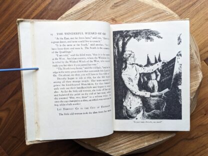 Full page illustration inside a 1944 copy of The New Wizard of Oz by L. Frank Baum - Illustrations by Evelyn Copelman