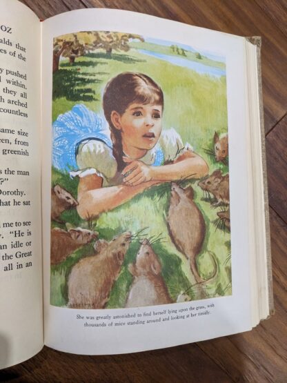 full page color illustration by Evelyn Copelman inside a 1944 copy of The New Wizard of Oz by L. Frank Baum