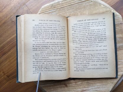 images inside - 1912 Story of the Wreck of the Titanic - The Ocean's Greatest Disaster - Memorial Edition